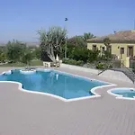 Il Casale Dell'etna Paterno (Sicily)